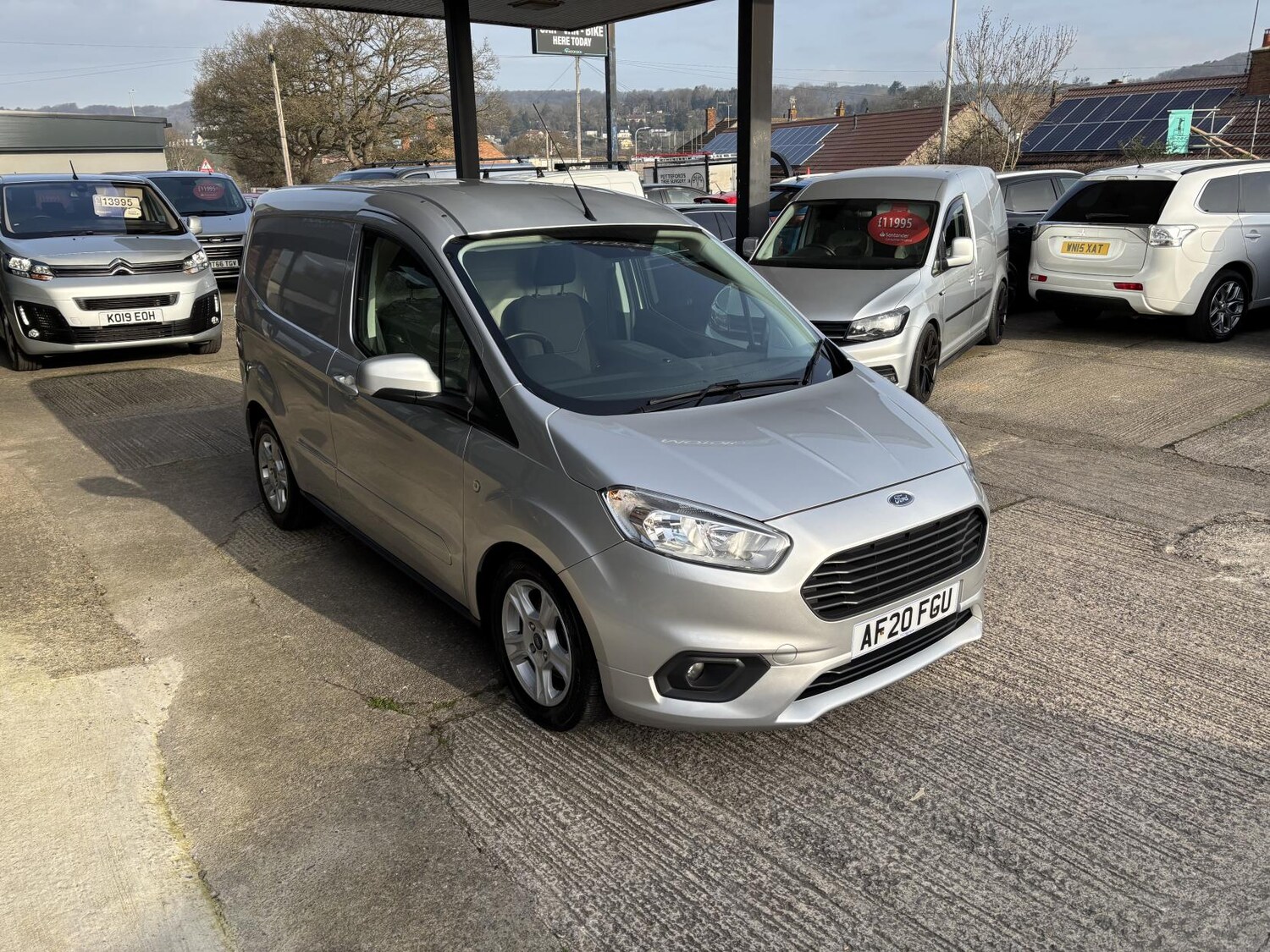 Used Ford Transit Courier 2020 for sale - 77758940: Photo 42