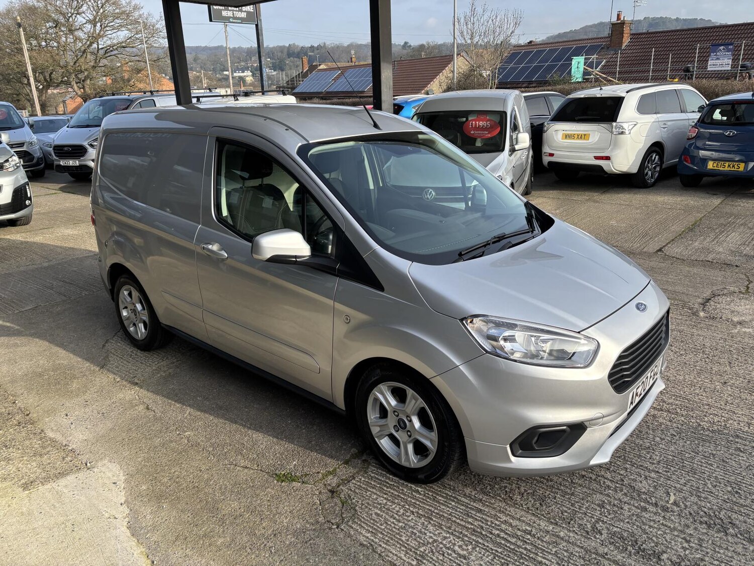 Used Ford Transit Courier 2020 for sale - 77758940: Photo 43