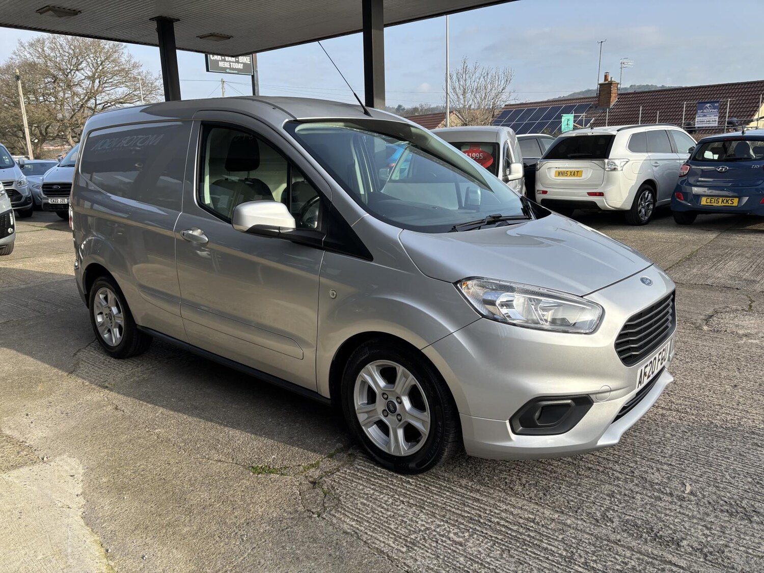 Used Ford Transit Courier 2020 for sale - 77758940: Photo 5