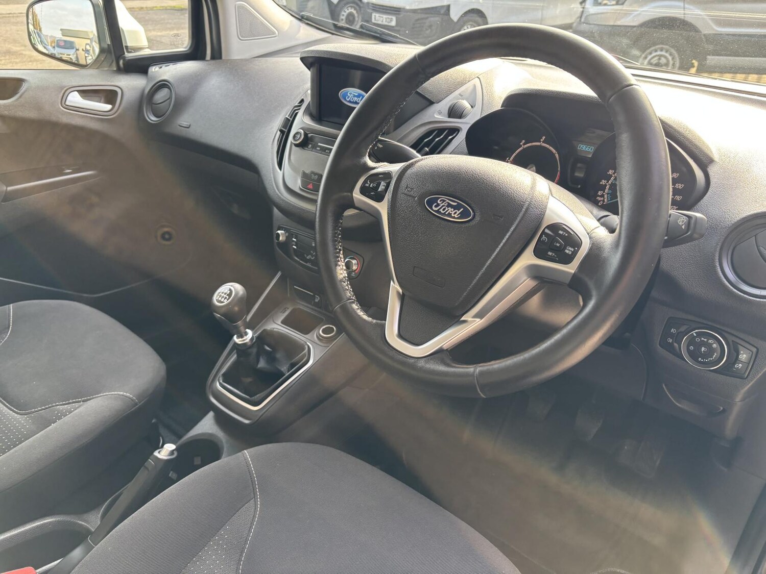 Used Ford Transit Courier 2020 for sale - 77758940: Photo 9