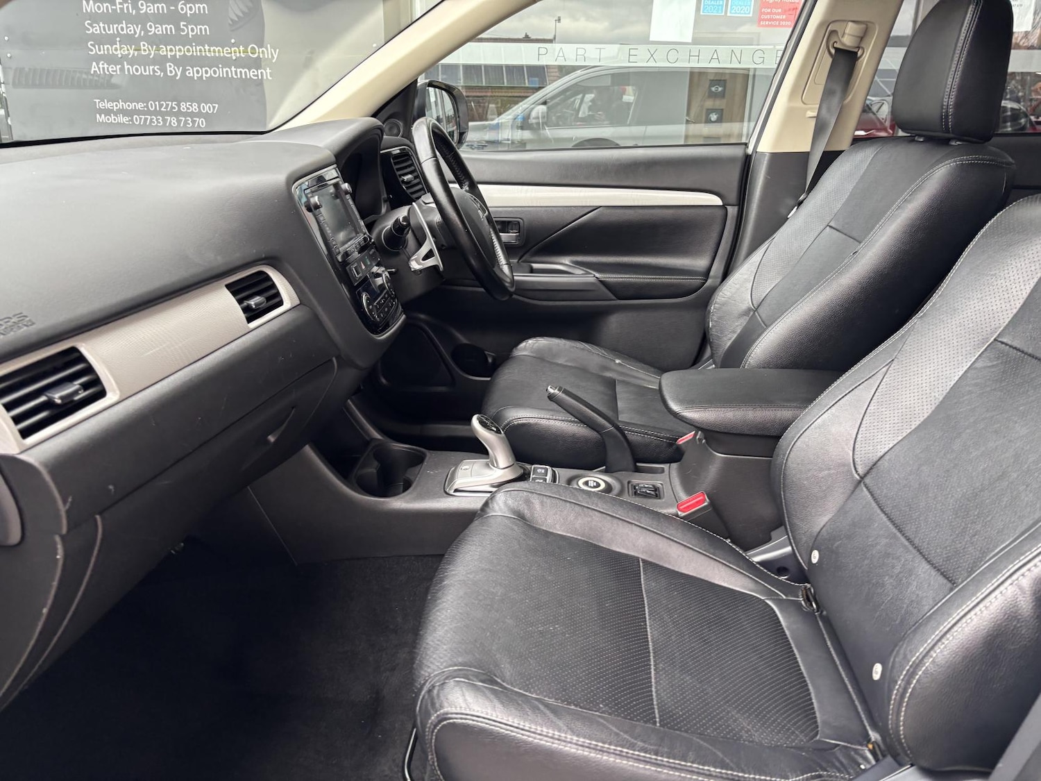 Used Mitsubishi Outlander 2015 for sale - 77665273: Photo 16