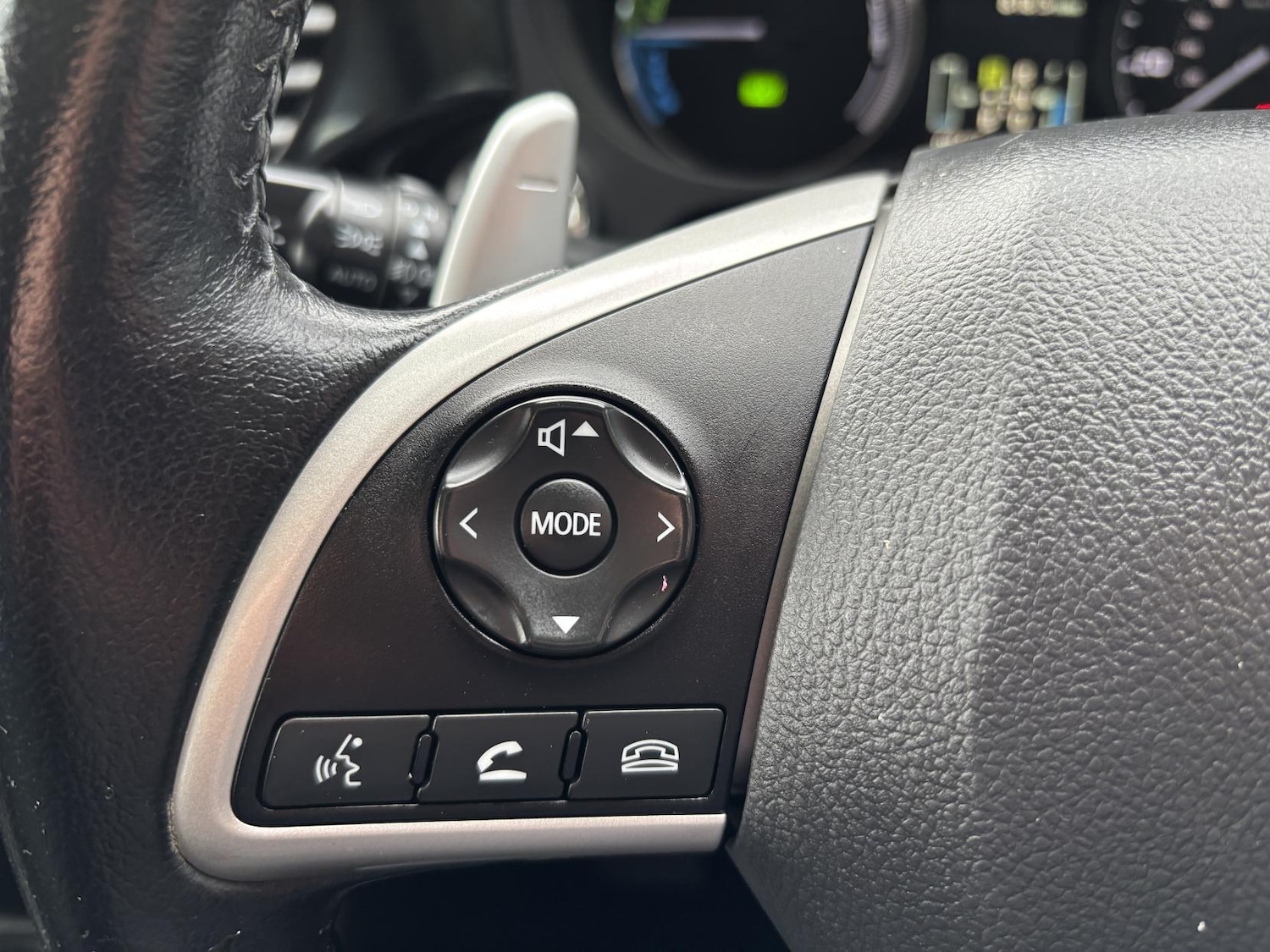 Used Mitsubishi Outlander 2015 for sale - 77665273: Photo 23