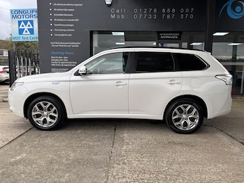 Used Mitsubishi Outlander 2015 for sale - 77665273: Photo