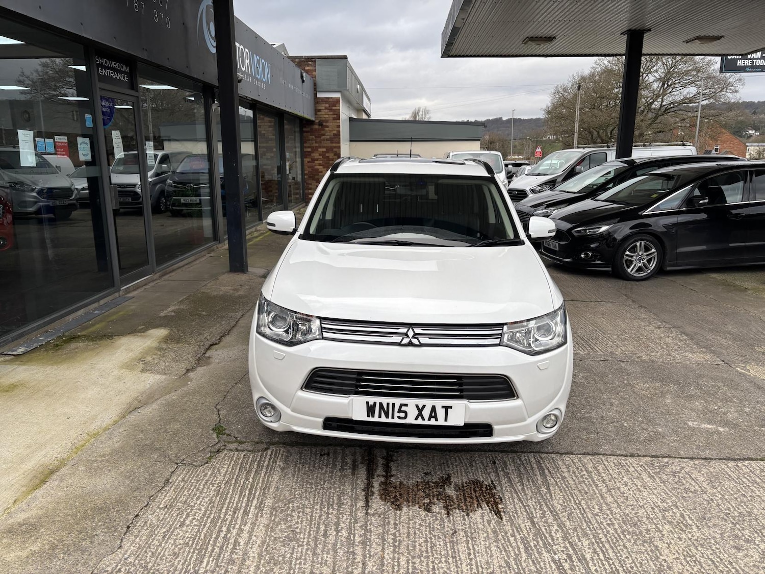 Used Mitsubishi Outlander 2015 for sale - 77665273: Photo 31