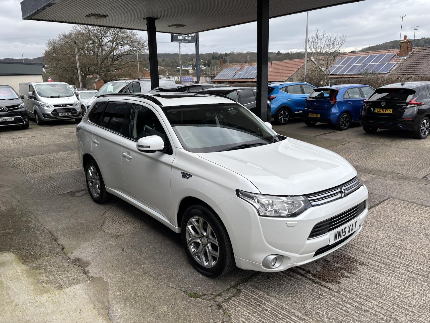 Used Mitsubishi Outlander 2015 for sale - 77665273: Photo 34