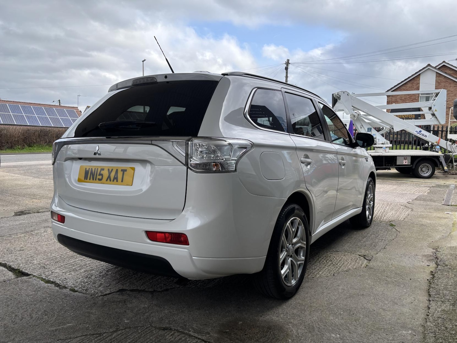 Used Mitsubishi Outlander 2015 for sale - 77665273: Photo 36