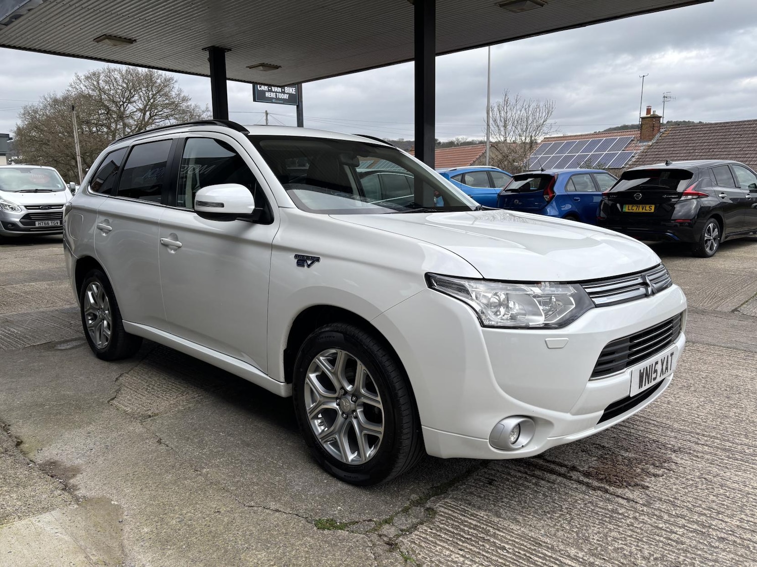 Used Mitsubishi Outlander 2015 for sale - 77665273: Photo 5