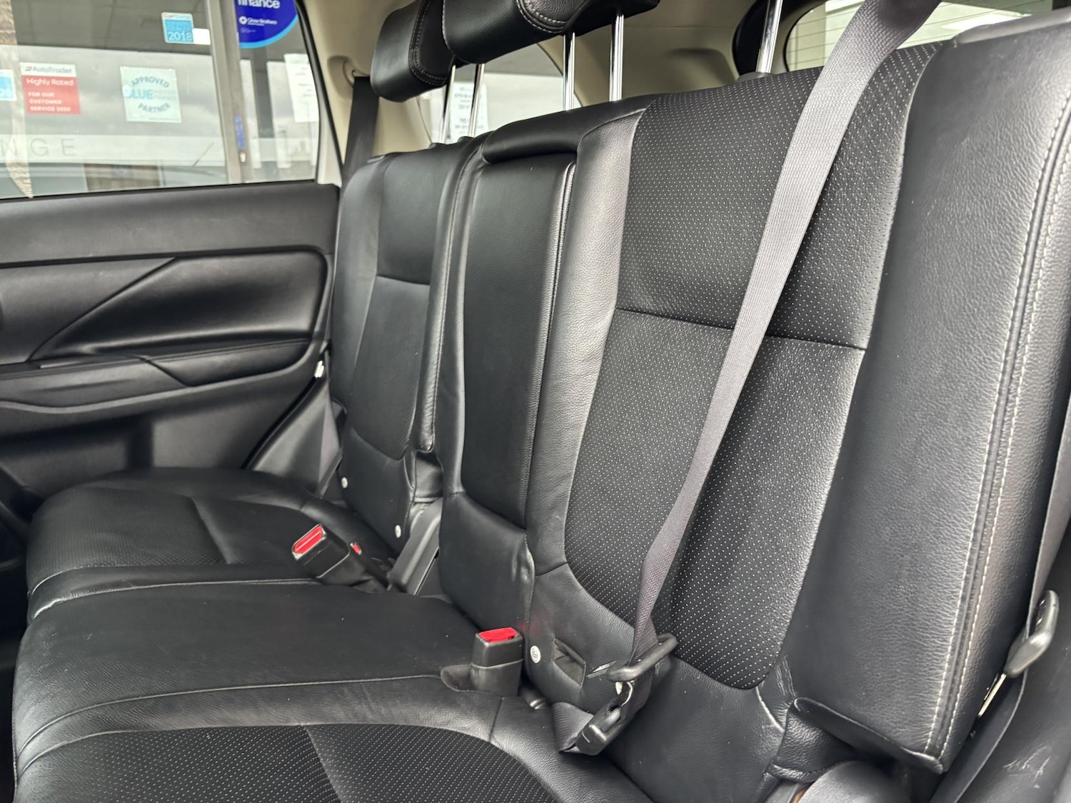 Used Mitsubishi Outlander 2015 for sale - 77665273: Photo 6