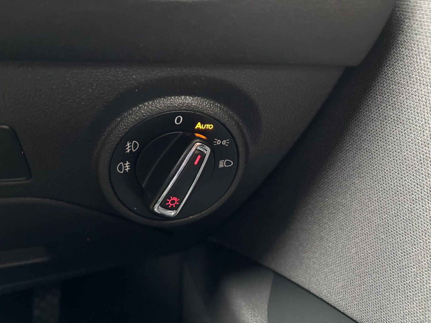 Used SEAT Leon 2016 for sale - 77789277: Photo 32