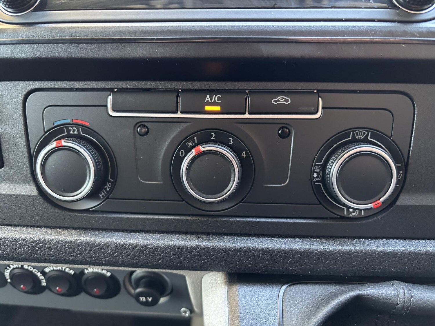 Used Volkswagen Transporter 2019 for sale - 78152973: Photo 14