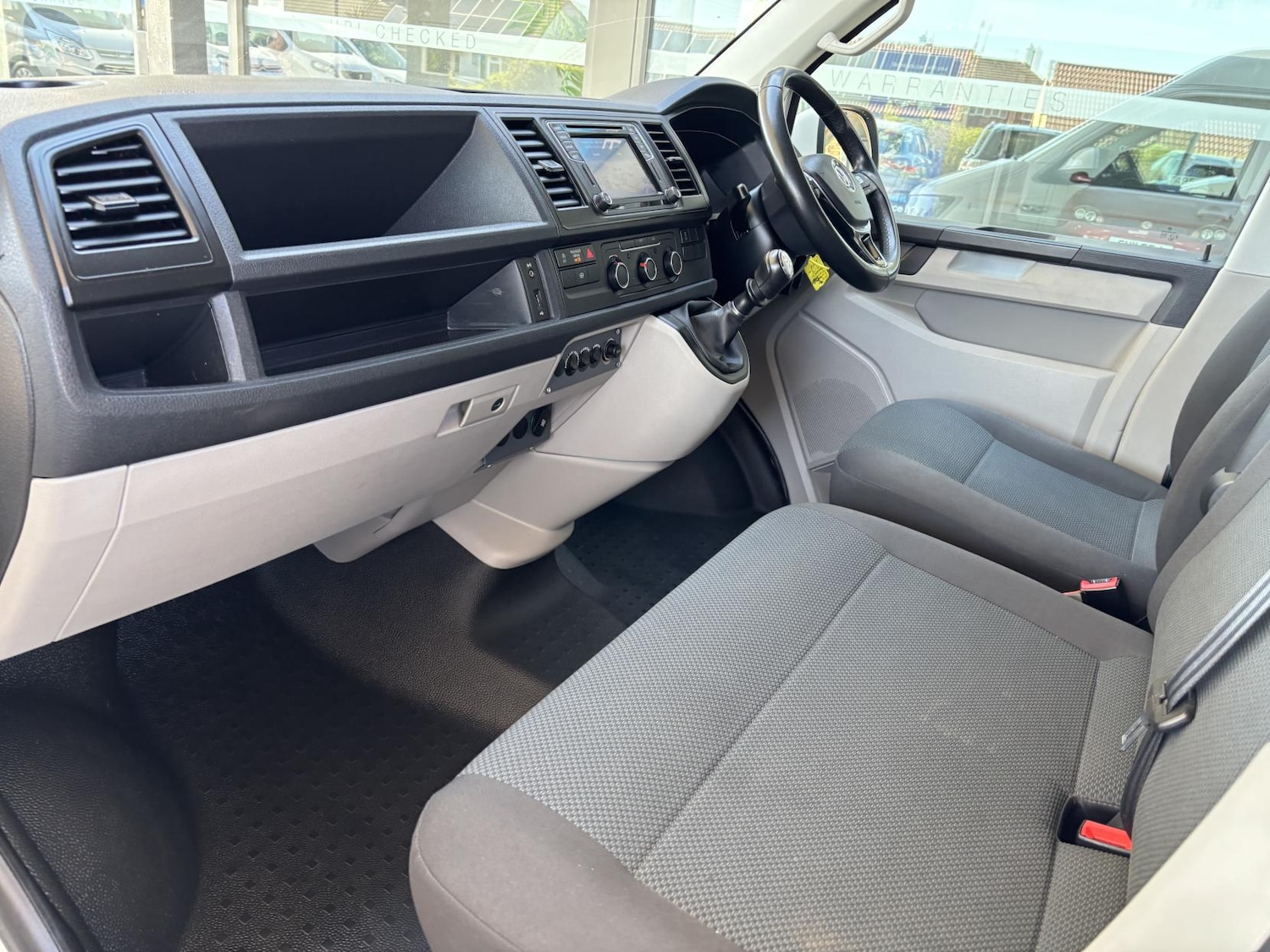 Used Volkswagen Transporter 2019 for sale - 78152973: Photo 26