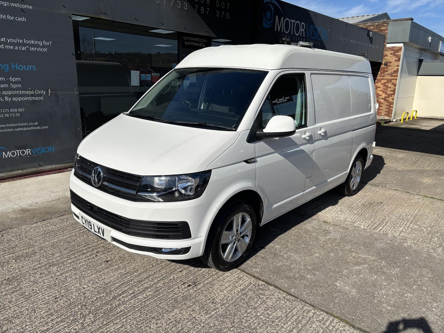Used Volkswagen Transporter 2019 for sale - 78152973: Photo 42