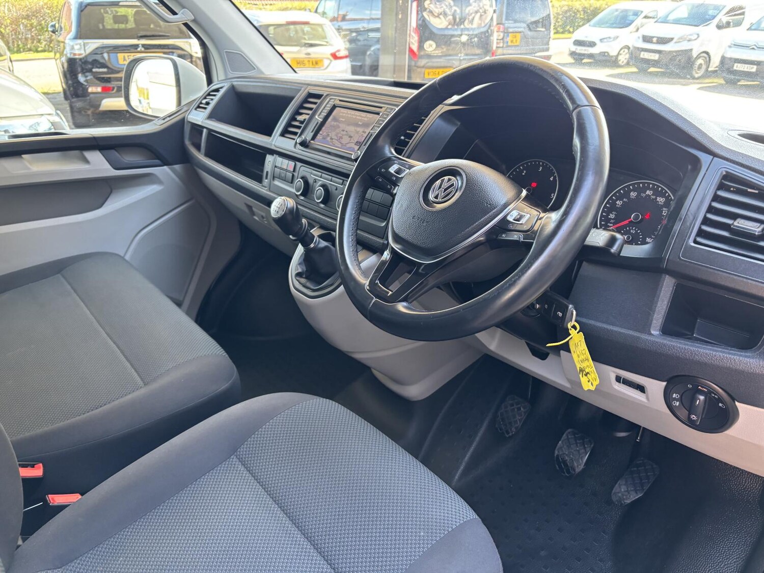 Used Volkswagen Transporter 2019 for sale - 78152973: Photo 9