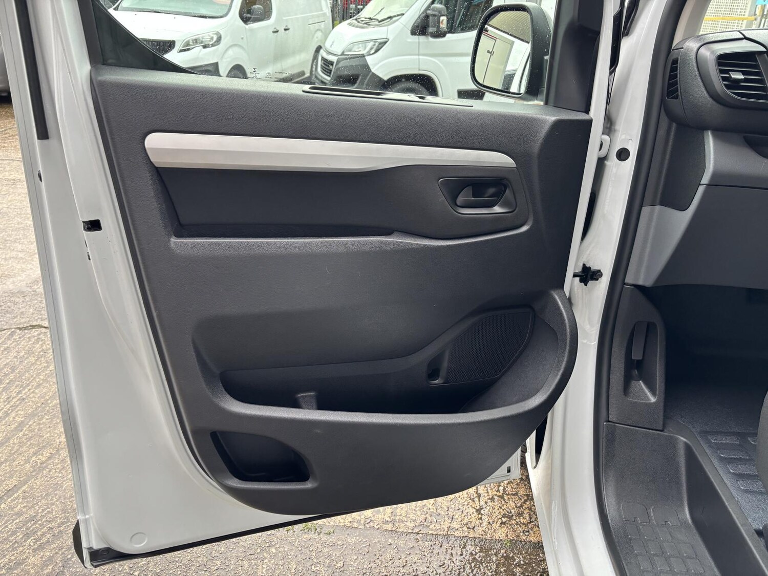 Used Citroen Dispatch 2022 for sale - 77393595: Photo 31