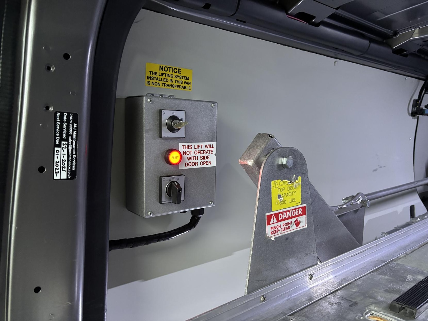 Used Vauxhall Vivaro 2018 for sale - 77198444: Photo 9