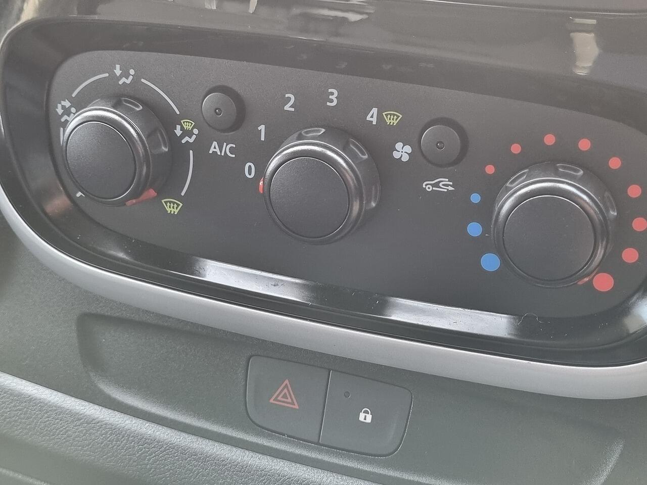 Used Renault Trafic 2019 for sale - 77198437: Photo 15