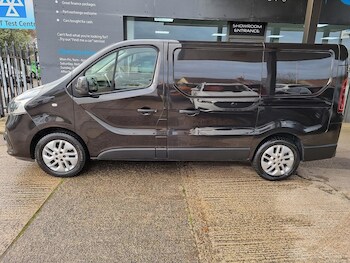 Used Renault Trafic 2019 for sale - 77198437: Photo