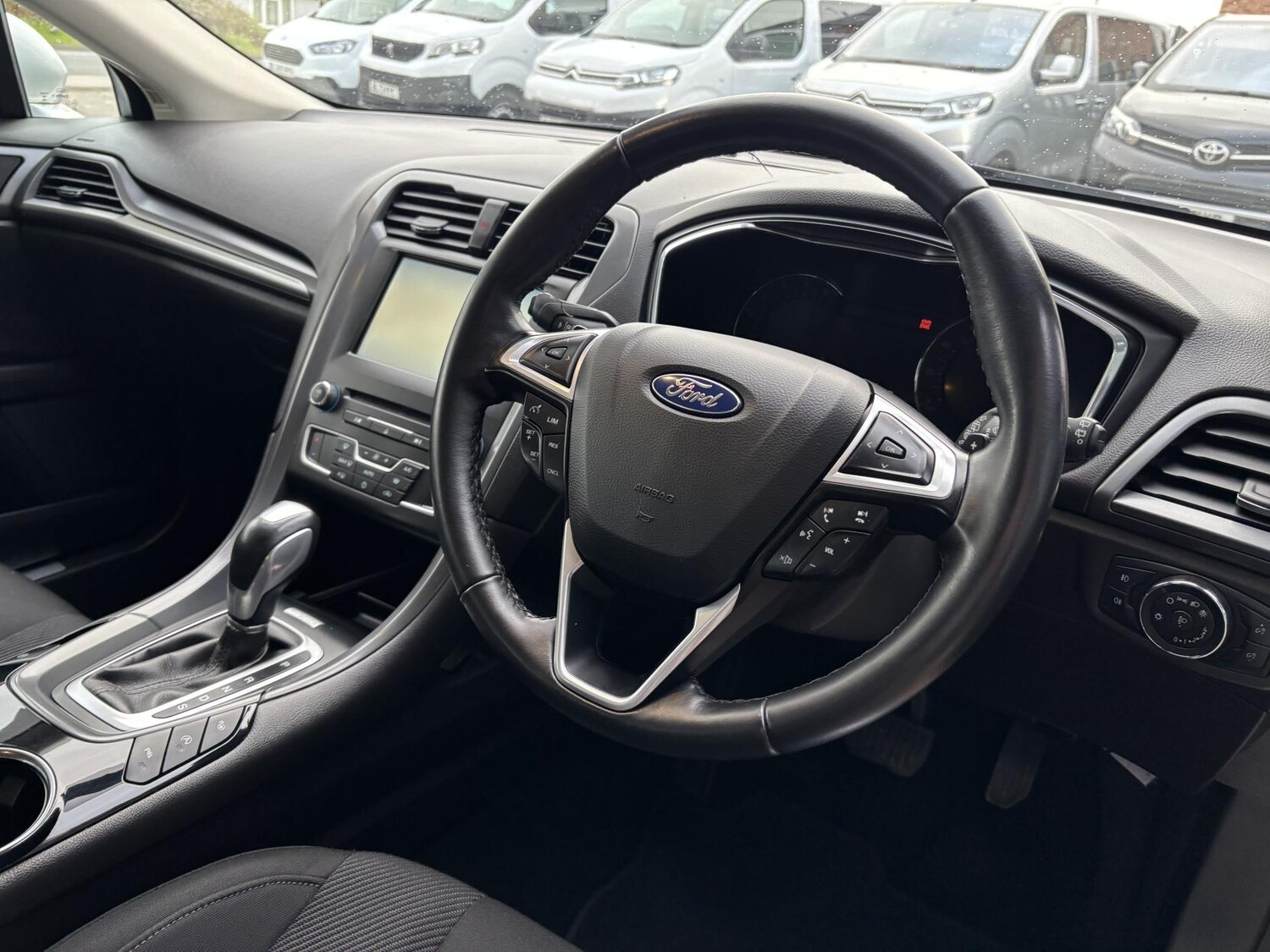 Used Ford Mondeo 2015 for sale - 78107018: Photo 12