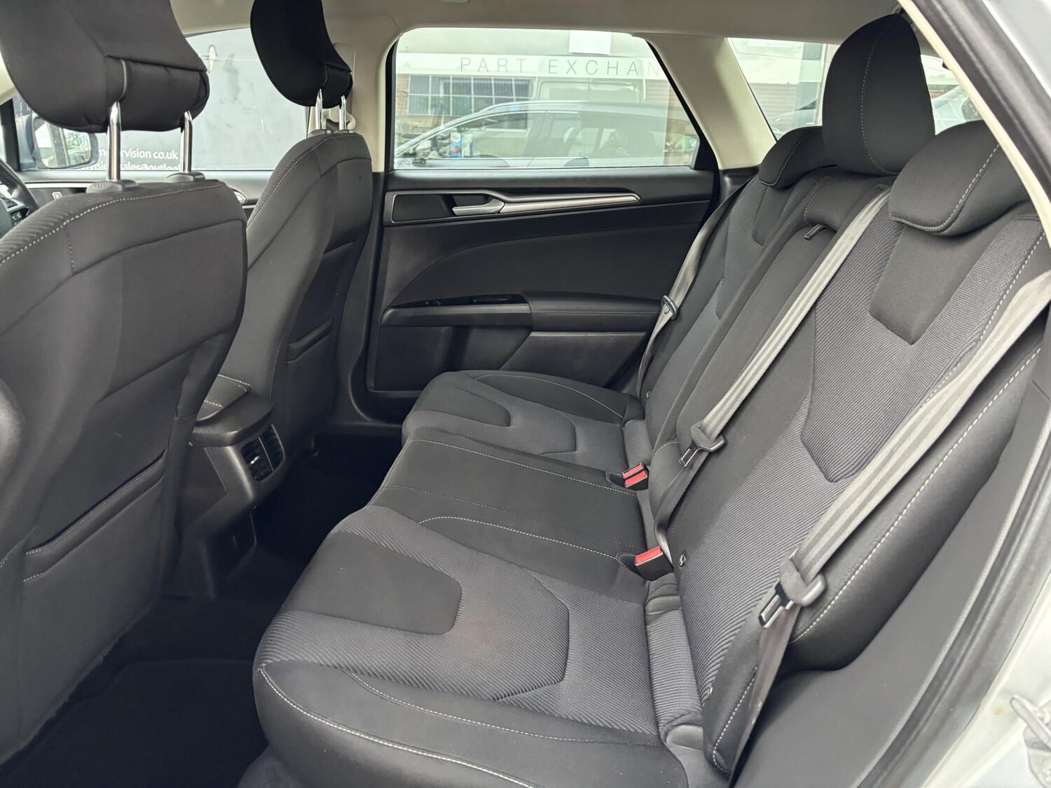 Used Ford Mondeo 2015 for sale - 78107018: Photo 18