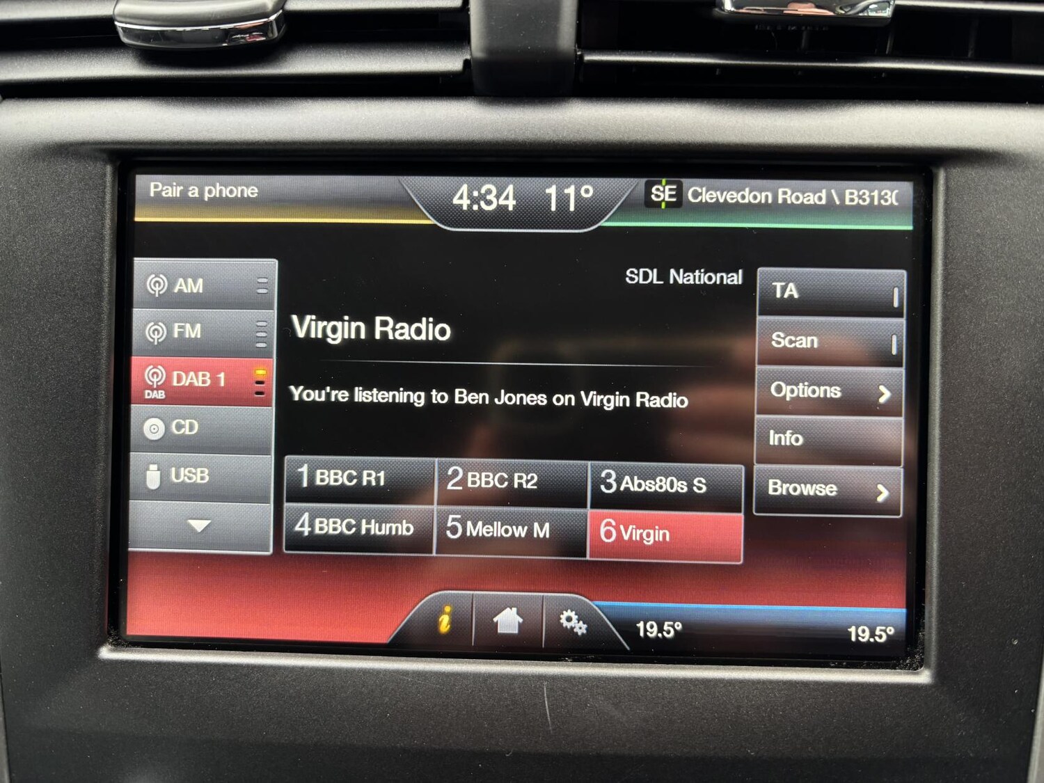 Used Ford Mondeo 2015 for sale - 78107018: Photo 24