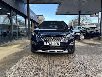 Used Peugeot 5008 2018 for sale - 77675621: Photo