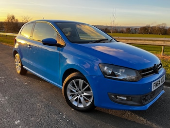 Used Volkswagen Polo 2015 for sale - 76006393: Photo