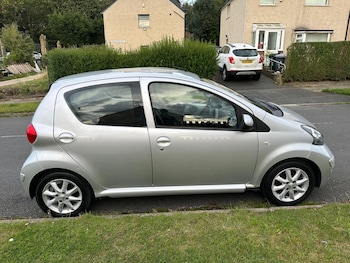Used Toyota AYGO 2009 for sale - 76026348: Photo