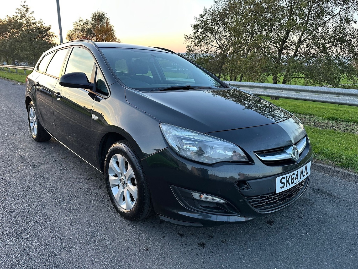 Used Vauxhall Astra 2014 for sale - 76257966: Photo 1