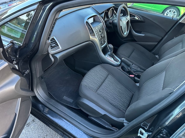 Used Vauxhall Astra 2014 for sale - 76257966: Photo 10