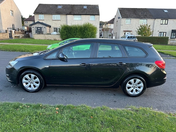 Used Vauxhall Astra 2014 for sale - 76257966: Photo 4