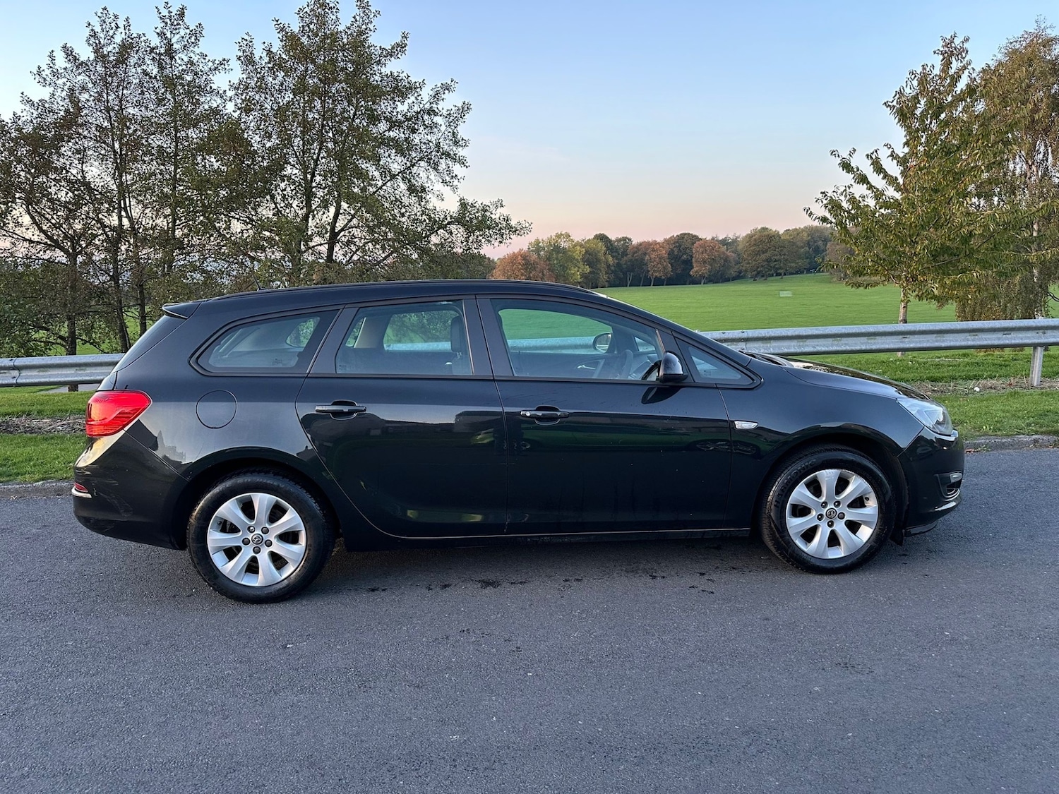 Used Vauxhall Astra 2014 for sale - 76257966: Photo 8