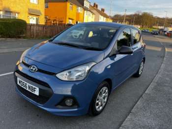 Used Hyundai i10 2017 for sale - 74677971: Photo