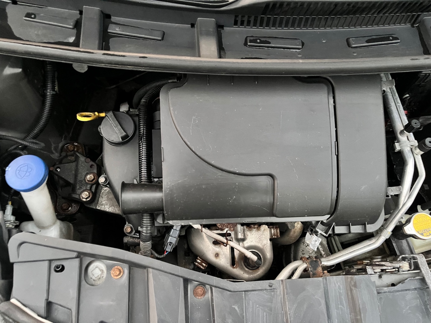 Used Toyota AYGO 2012 for sale - 77304013: Photo 13