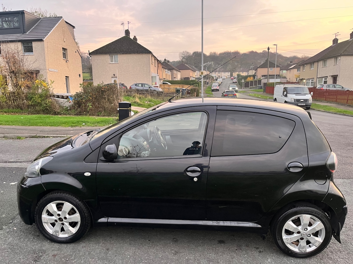 Used Toyota AYGO 2012 for sale - 77304013: Photo 4