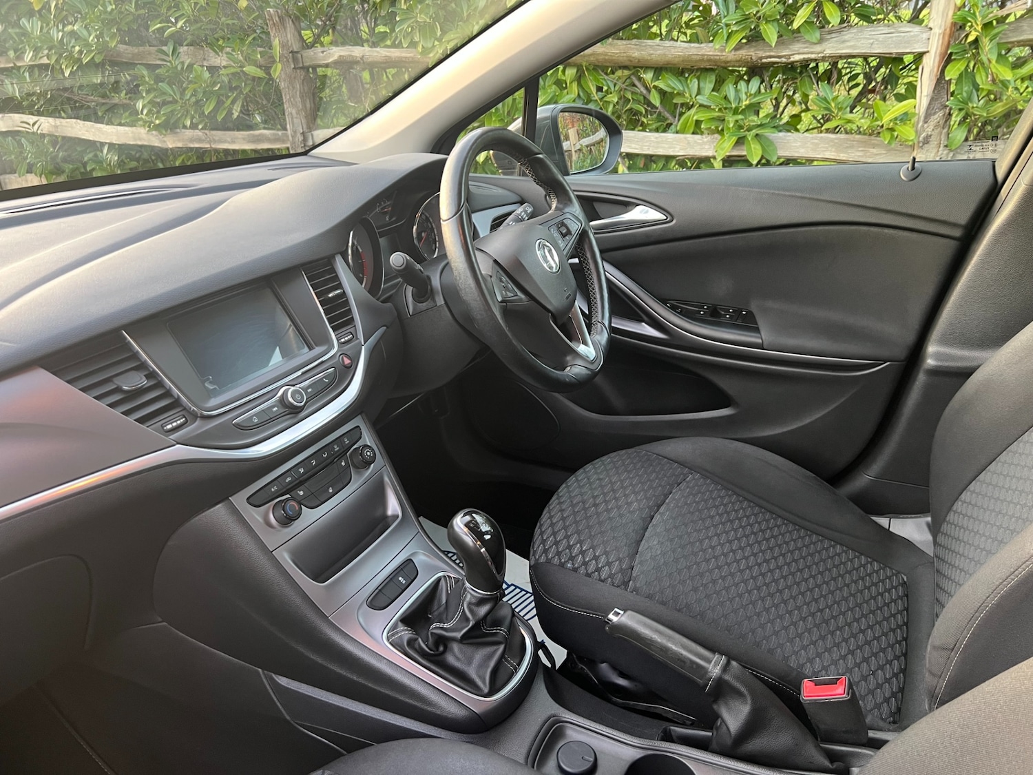 Used Vauxhall Astra 2017 for sale - 77179666: Photo 9