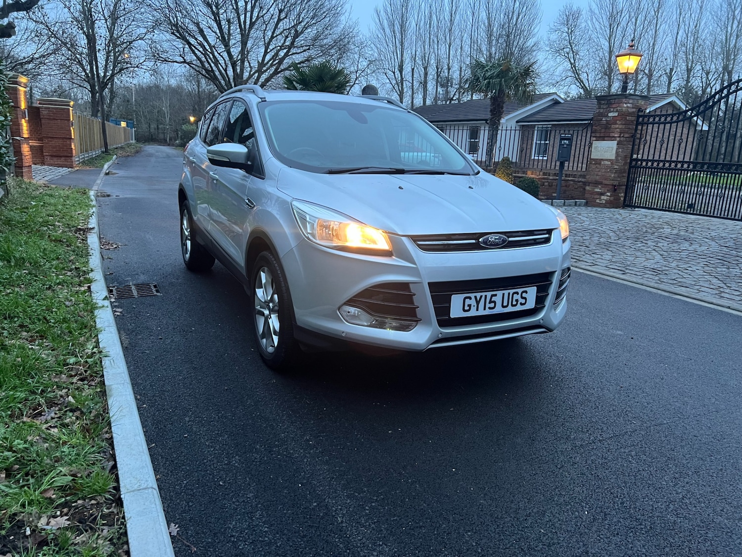 Used Ford Kuga 2015 for sale - 77277251: Photo 2