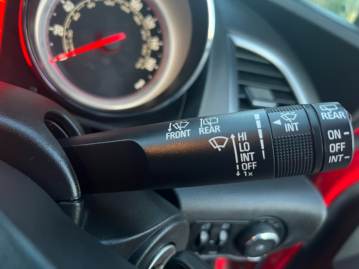 Used Vauxhall Astra 2015 for sale - 77721727: Photo 21