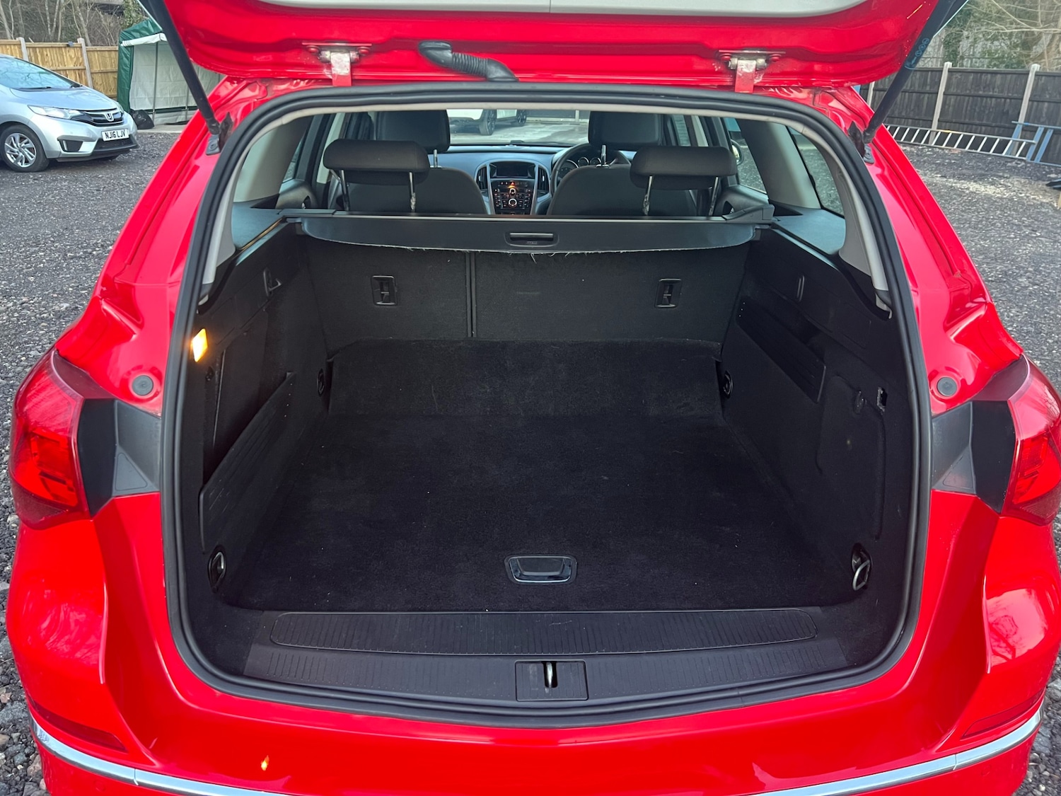 Used Vauxhall Astra 2015 for sale - 77721727: Photo 24