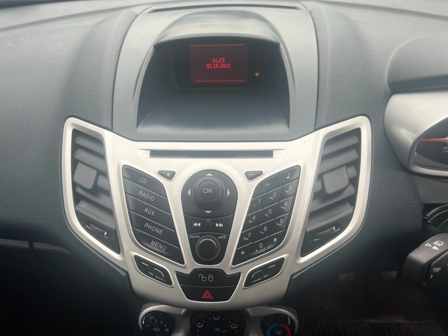 Used Ford Fiesta 2012 for sale - 78078245: Photo 17