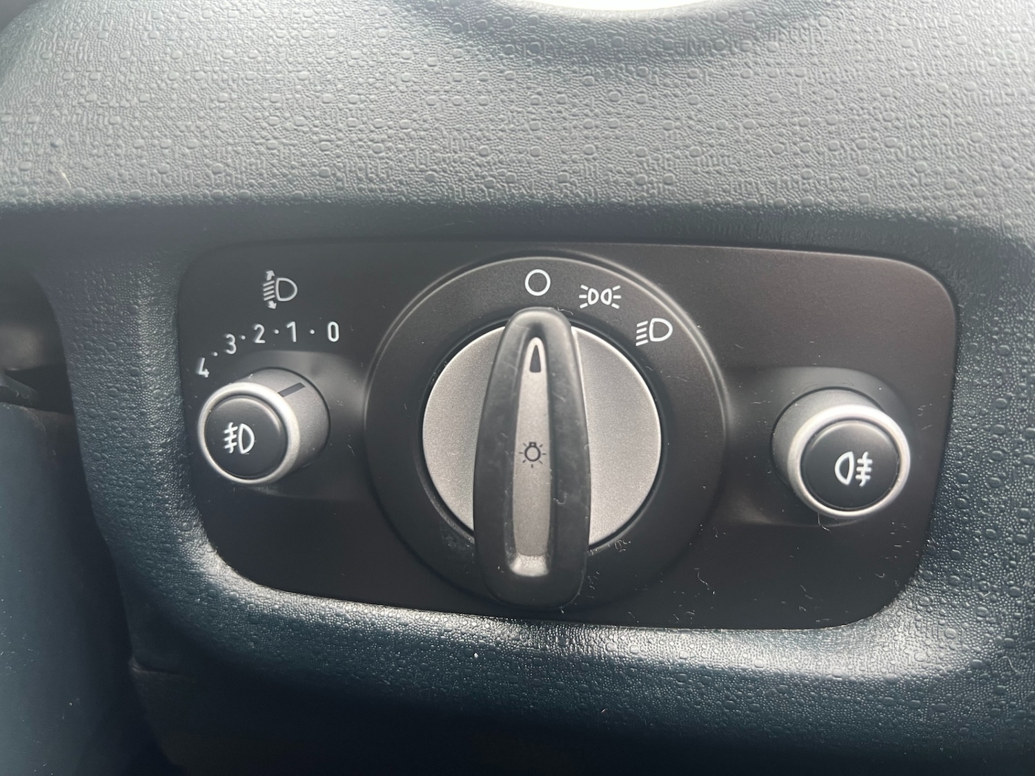 Used Ford Fiesta 2012 for sale - 78078245: Photo 28