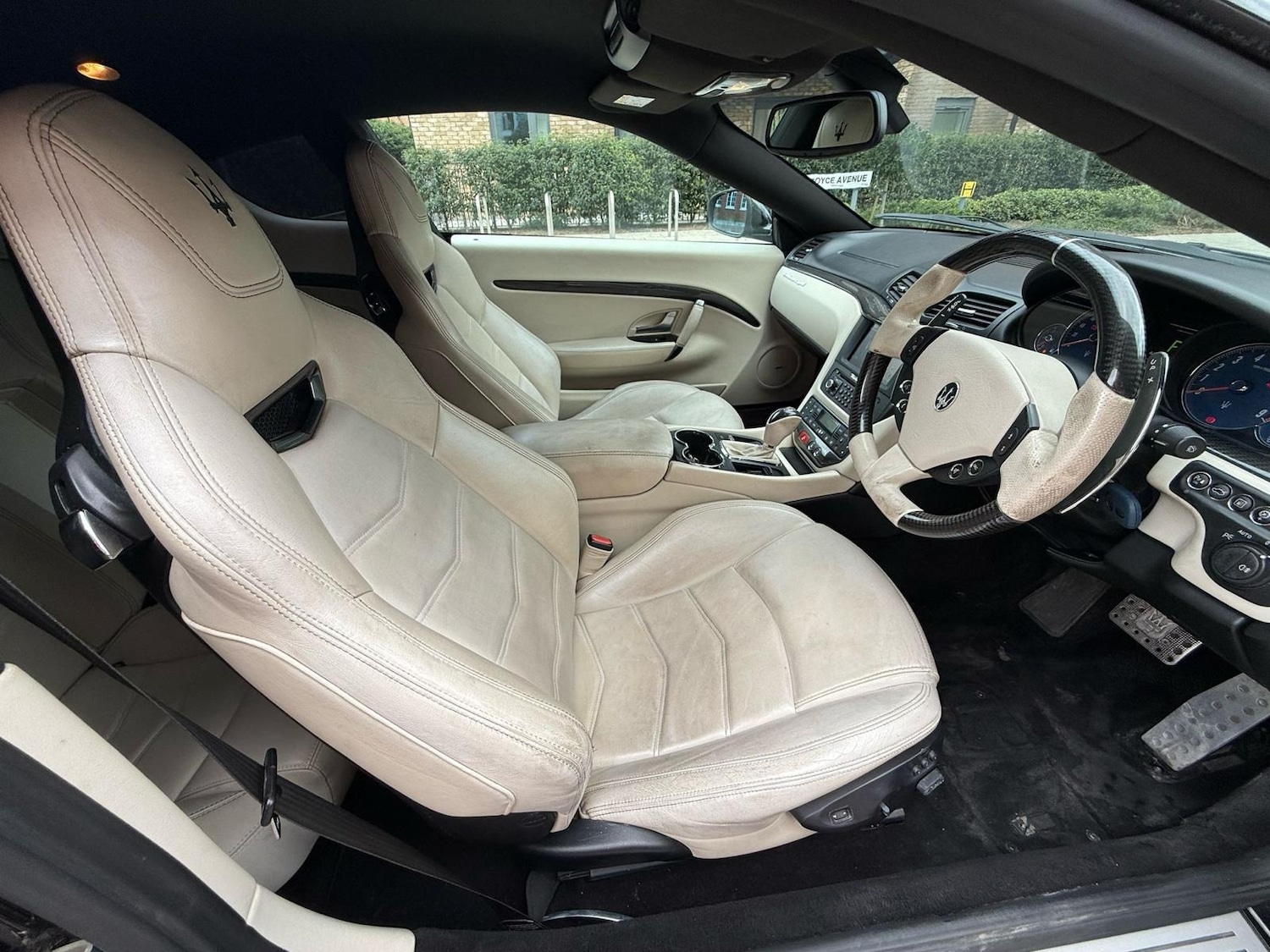 Used Maserati Granturismo 2015 for sale - 77201083: Photo 15