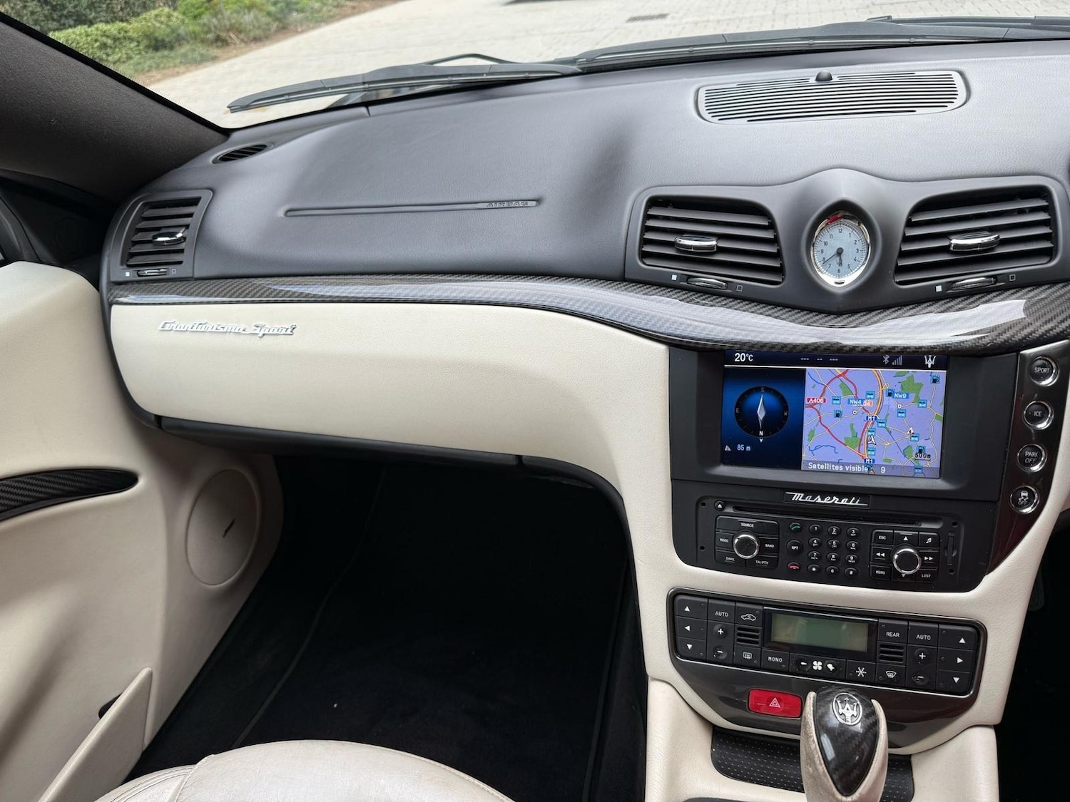 Used Maserati Granturismo 2015 for sale - 77201083: Photo 17