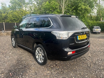 Used Mitsubishi Outlander 2015 for sale - 78655374: Photo