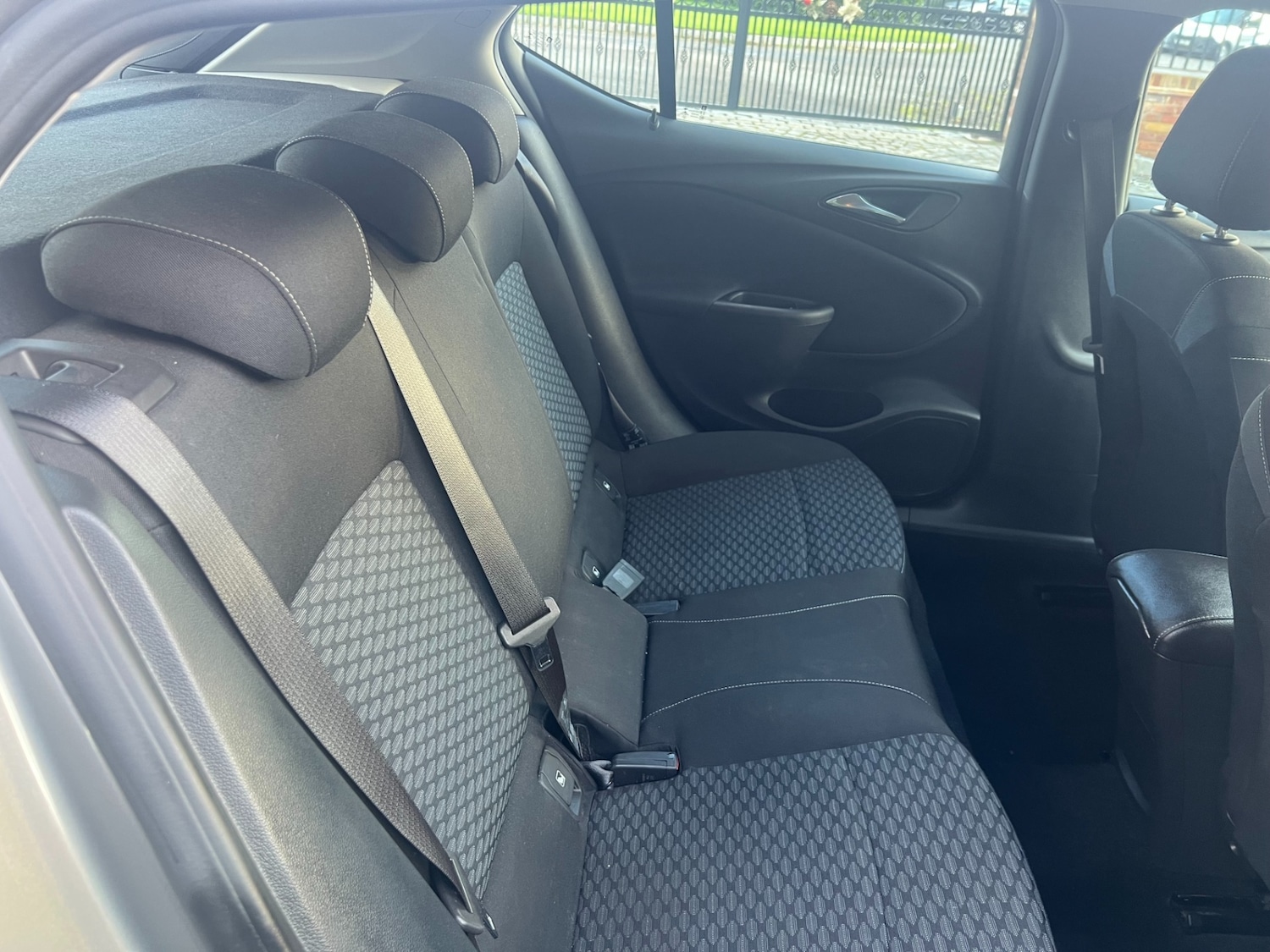 Used Vauxhall Astra 2016 for sale - 77186751: Photo 15