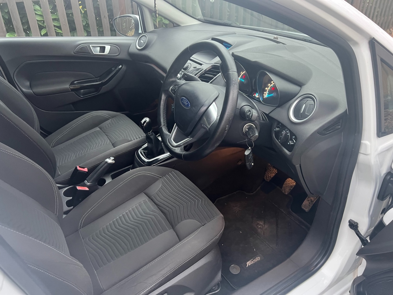 Used Ford Fiesta 2015 for sale - 77326409: Photo 11