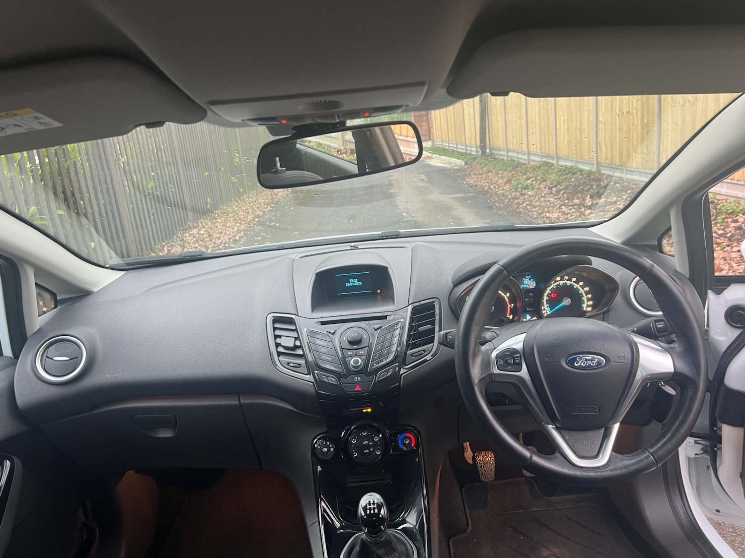Used Ford Fiesta 2015 for sale - 77326409: Photo 17