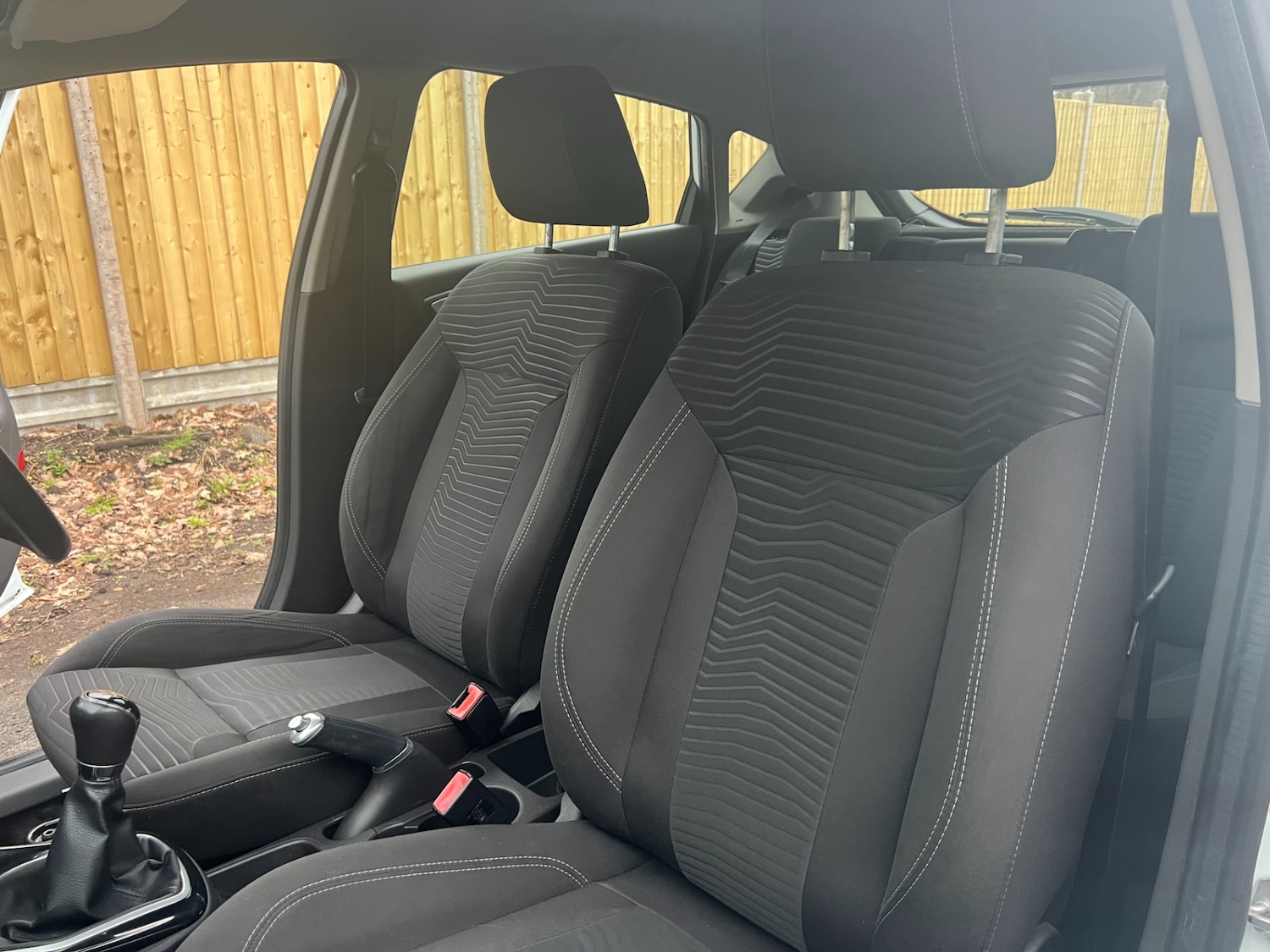 Used Ford Fiesta 2015 for sale - 77326409: Photo 25