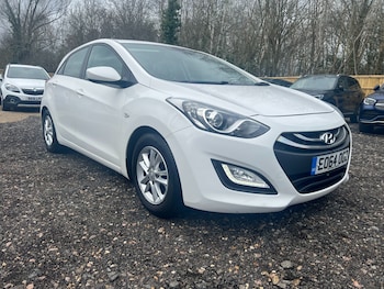 Used Hyundai i30 2014 for sale - 77689333: Photo