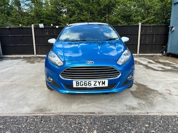 Used Ford Fiesta 2016 for sale - 78852808: Photo