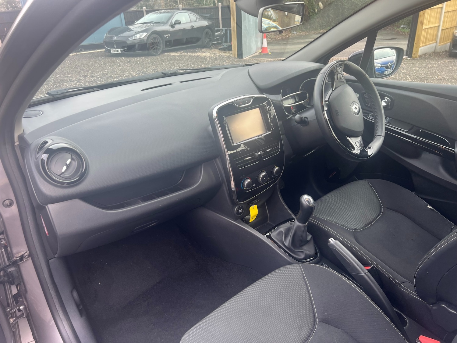 Used Renault Clio 2014 for sale - 77581611: Photo 13